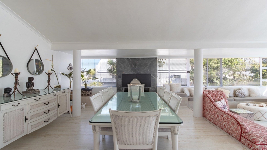 4 Bedroom Property for Sale in Grotto Bay Western Cape